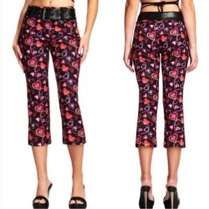 NWT I.AM.GIA Rylee Cropped Capris in Heart Print Be Mine Sz M